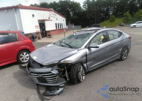 2017 Hyundai Elantra Se z USA, uszkodzony, nr VIN 5NPD84LF0HH031202